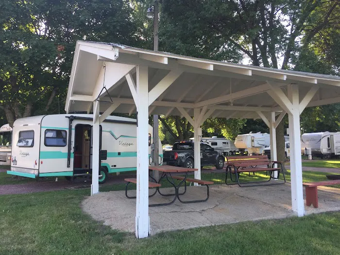 Welcome Ceek Campground 8