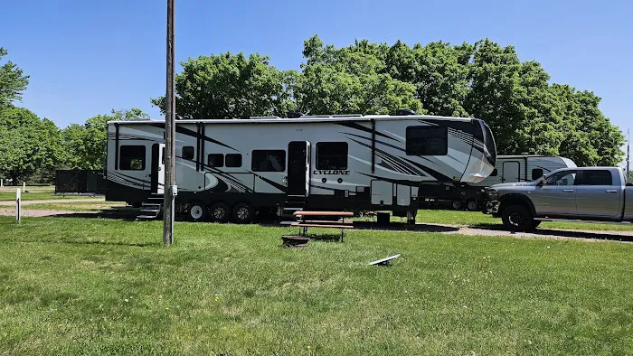 Welcome Ceek Campground 0