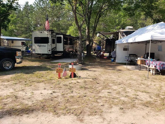 Hankerd's Horseshoe Lake Campground 7