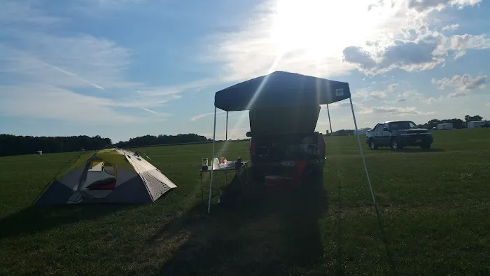 Speedy Camping & Parking 8