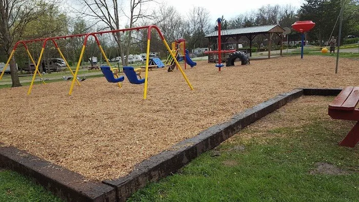 Lebanon / Cincinnati NE KOA Holiday 4