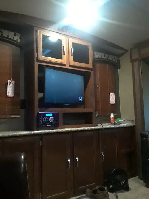 Thorntree Lake Mobile Home Prk 7