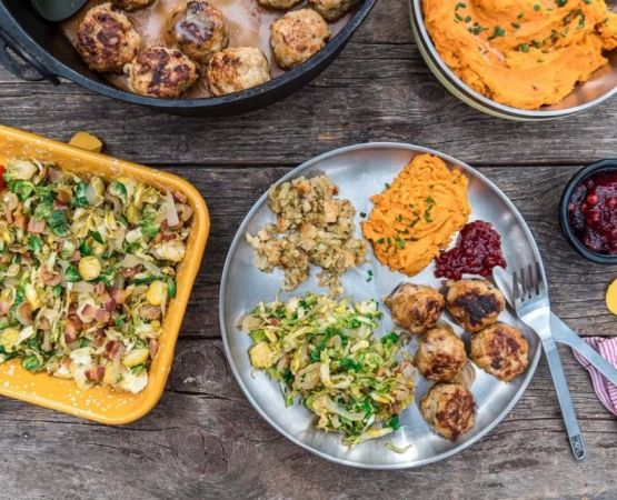 How to Successfully Organize a Camping Potluck in the USA: Tips and Ideas