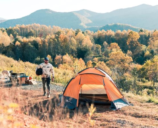 Family Hiking and Camping Adventures with Children in the USA | Tips and Destinations