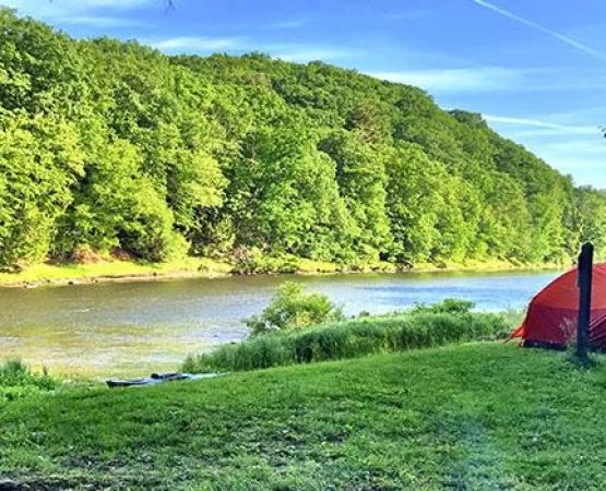 Best Camping Locations with Access to Fishing and Boating for Outdoor Enthusiasts