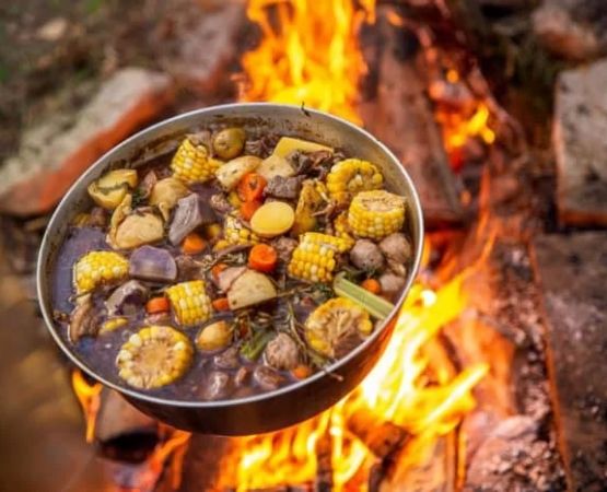 Delicious and Easy Campfire Recipes for US Camping Trips