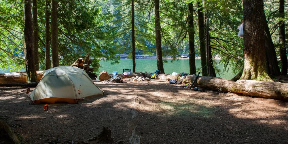Best Camping Near Quiet Lake Shores with Fishing Access for Peaceful Outdoor Adventures