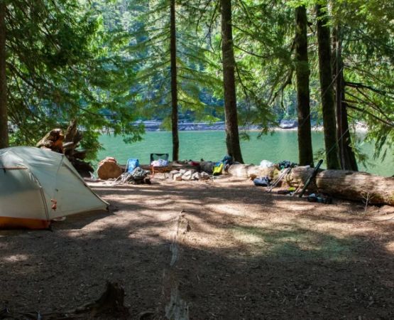 Best Camping Near Quiet Lake Shores with Fishing Access for Peaceful Outdoor Adventures