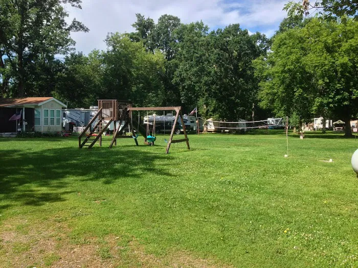 Rolling Thunder RV Park & Camp 4