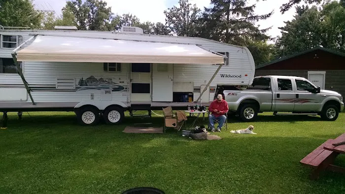 Rolling Thunder RV Park & Camp 5