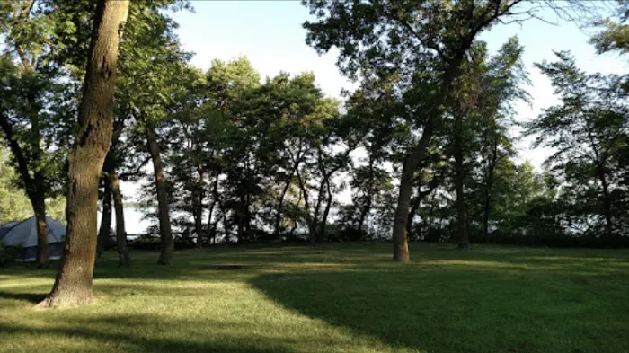 Schreier's On Shetek Campground 7