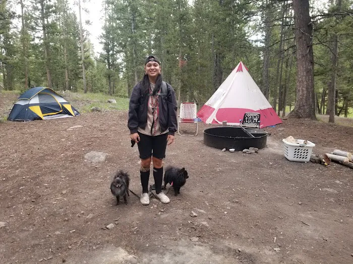 Loristica Group Campground 8