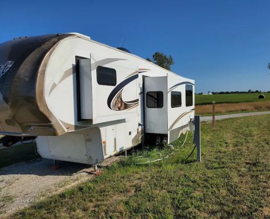 Prairie Ridge Camping