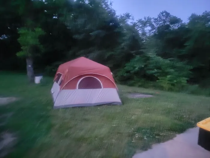 City Lake Camper and RV Camp 9
