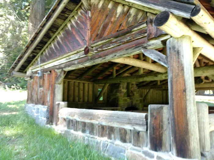 Bear Springs Group campground 4