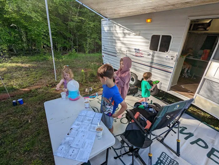 Country Line Creek Campground 3