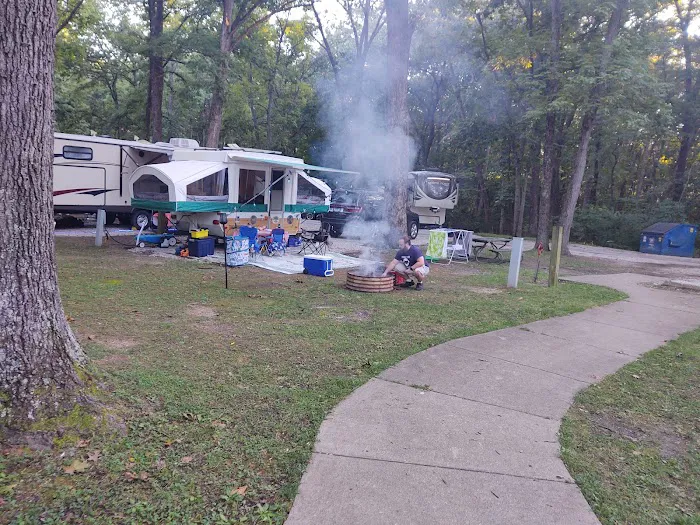 Bicentennial Campgroud at Lake Lou Yaeger 2