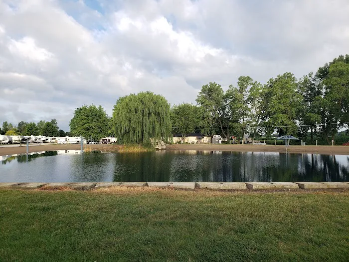 Hecht's Landing 4
