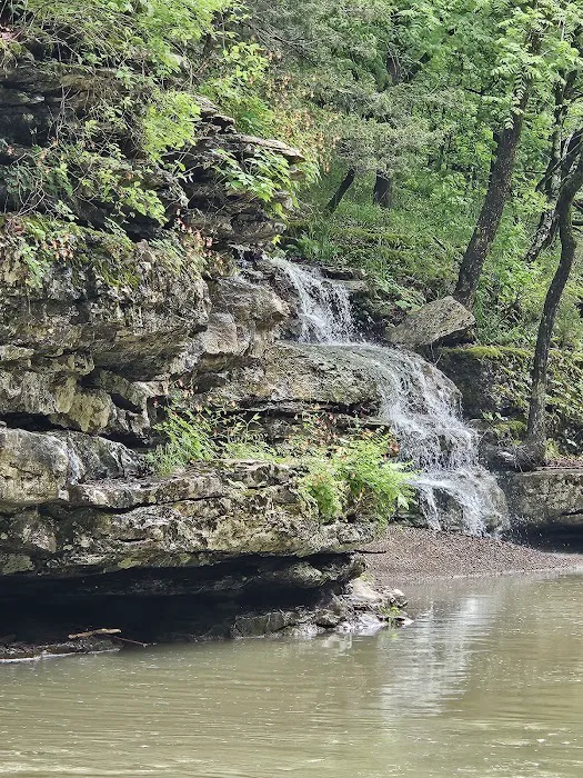 Devils Den Campground E 8