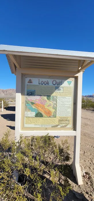 Red Canyon Jeep Trail Head @ 10 fwy 4