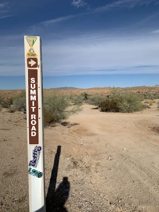 Red Canyon Jeep Trail Head @ 10 fwy 9