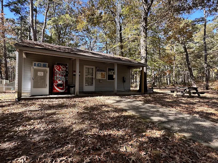 Cliffs of the Neuse campground 5