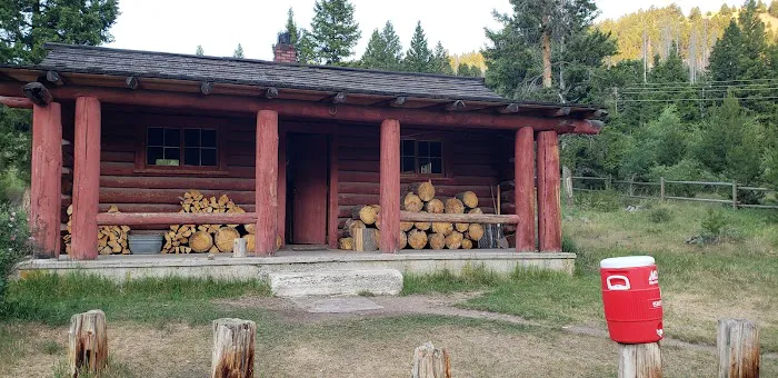 High Rye Cabin 0