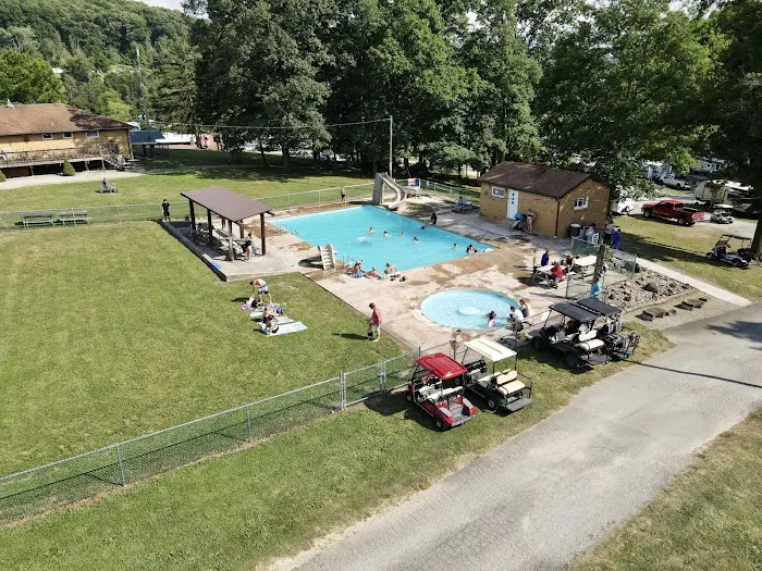 Fox Den Acres Campgrounds 5