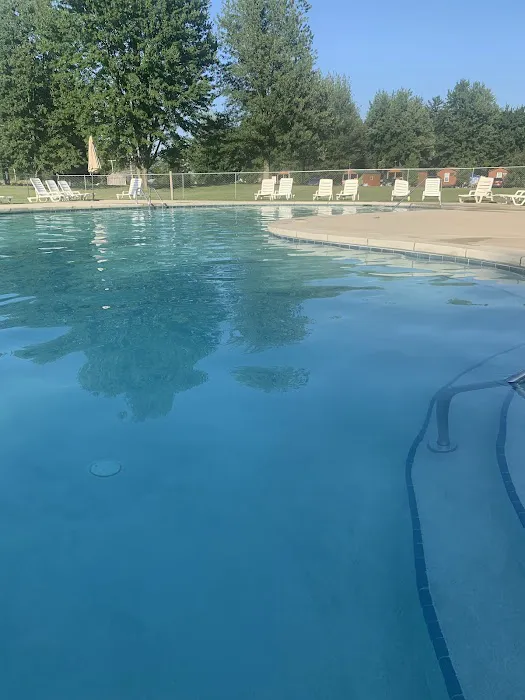 Adventure Bound Camping Resorts - Pleasant View 0