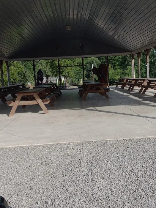 Smuggler’s Cove RV Park 8