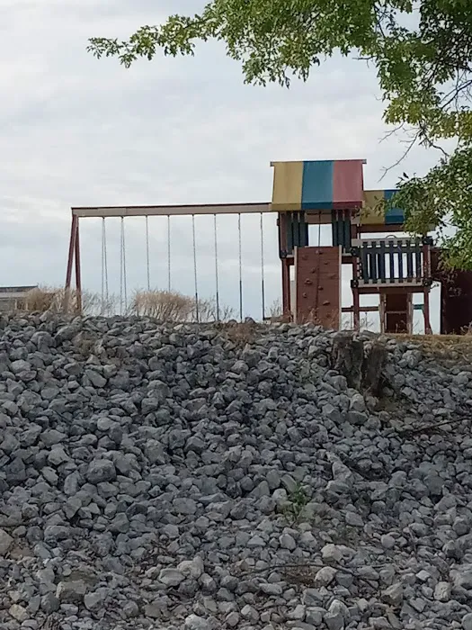 Smuggler’s Cove RV Park 9