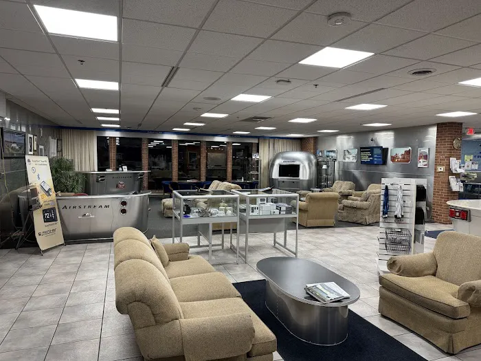 Airstream Factory Terraport 6