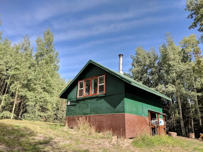 Blue Lakes Hut 3