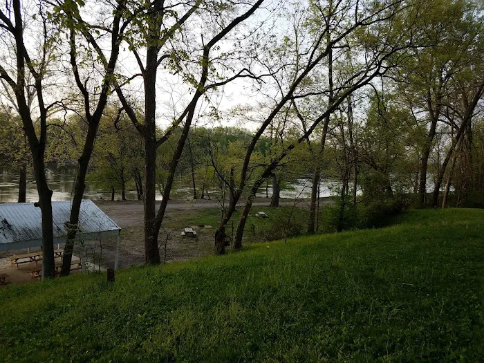Saint Francisville Riverside Park & Campground 7