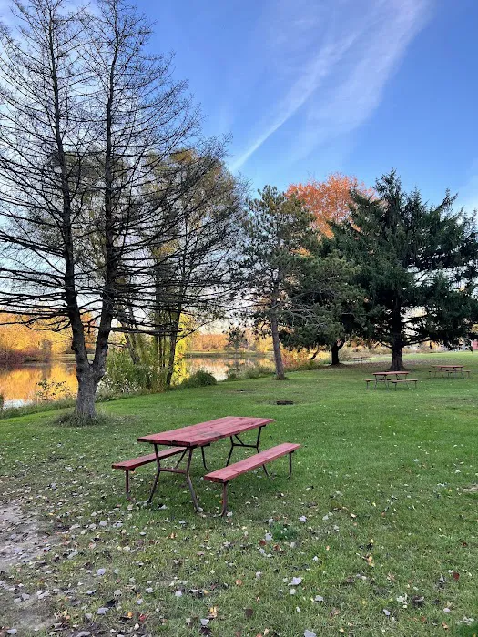 Hucklberry Acres Campground & Huck's Sports Grill 8