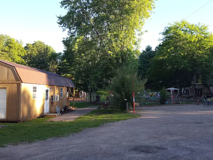 Waupaca S'more Fun Campground 6