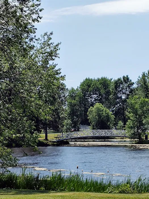 Chapman Lake Campgrounds(Showers) 2