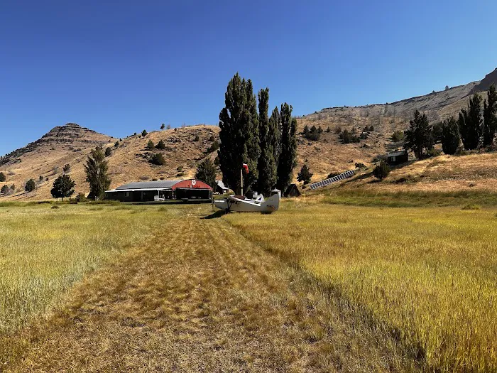 Lands Inn Cabins and Camping 2