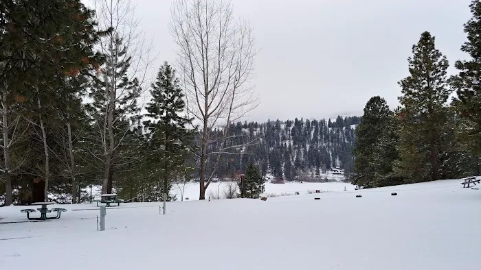 Liar's Cove Resort 7
