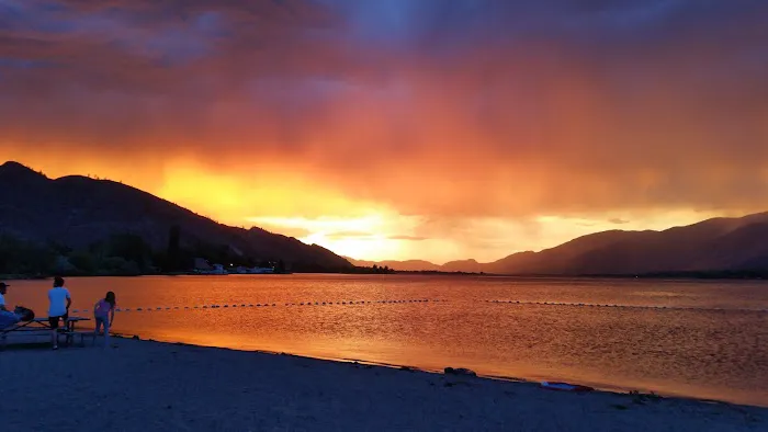 Osoyoos Lake Veteran’s Memorial Park. 2