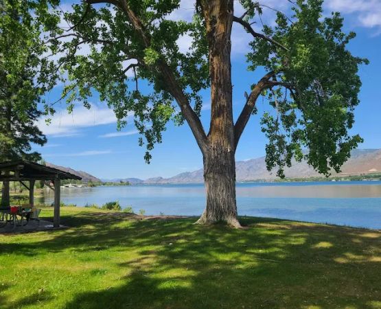 Osoyoos Lake Veteran’s Memorial Park.