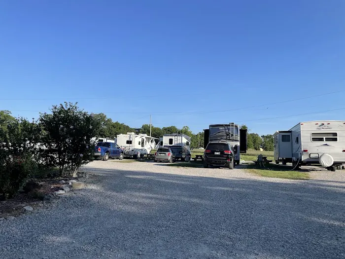 St Louis Mulberry RV Gardens 7