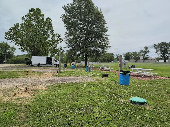 Montrose Village Camping 3