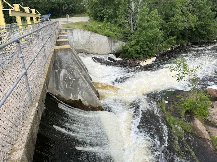Chute Pond Park & Campground 0
