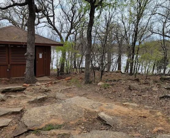 Screen Shelter Camping Area - Lake Mineral Wells State Park