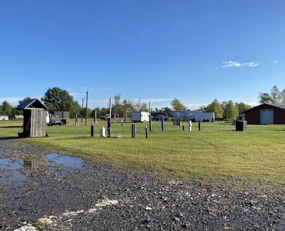 Trailerhood At Sumrall Farm