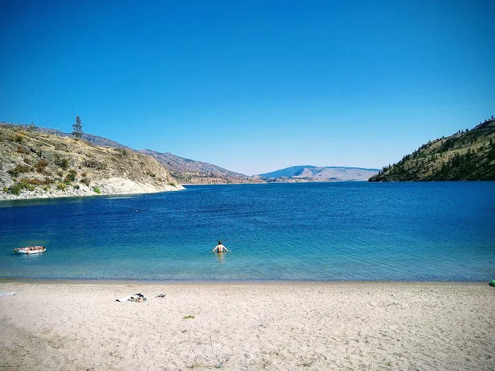 Nicholson Beach Campground 8
