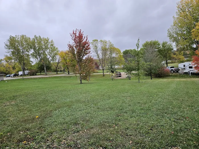Maskenthine Lake Recreation Area 0