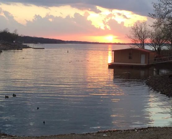 Walnut Cove Resort