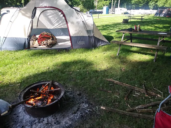 A&E Camping Resort 8